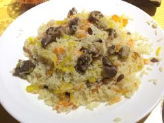 -巴格万美食园(达胜花苑店)