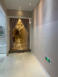 -蕾蕾美颜美容美体