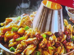 -川流不息·地道川菜·小龙虾(新松江路店)