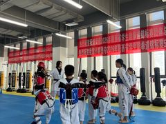 -正道拳击·跆拳道馆(青少年活动中心)