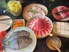 -雾山韩式烤肉·海南糟粕&椰子鸡火锅·海景餐厅(三亚绿发山海天JW万豪酒店)