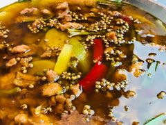 -有红鸡毛店·川菜(建设路店)