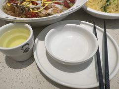 餐具摆设-江渔儿酸菜鱼(曜一城店)
