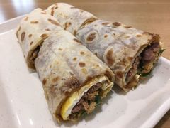 总汇牛肉卷-台北楚楚园馅饼粥(虹桥南丰城店)