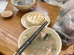 -老乌家特色小炒泡馍(大皮院店)