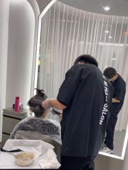 -艾美A·M Hair Salon