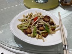 -品泉餐厅·大盆鱼·走地鸡