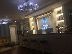 -悦己医疗美容整形线雕提升专门店