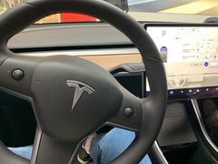 -TESLA 特斯拉(郑州正弘城体验店)