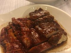 -深圳富苑皇冠假日套房酒店