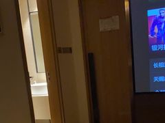 -良子足疗按摩