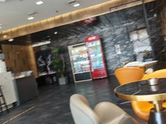 -豪泰168酒店(无锡上马墩靖海地铁站店)