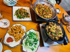 -梁姐啤酒鱼(兴坪古镇店)