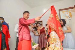 -LOVE SHINE婚纱·红鼎庄龙凤褂·妈妈装定制