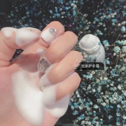 -NEW LOOK-绿麓 · 美甲美睫脱毛工作室