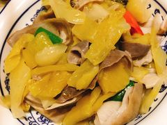 酸汤肚片-兔爸私家小厨(新北万达店)