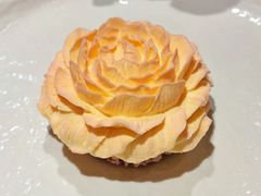 花·漾甄选蛋糕-潮一不贰·法式甜品·生日蛋糕·西式简餐(外滩店)