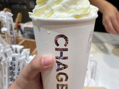 恋恋山茶-霸王茶姬(泛海广场店)
