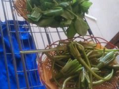 -阿婆情腊排骨火锅(金虹路店)