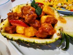 满堂彩菠萝咕噜肉-顺粤楼·粤菜·点心(融创茂店)