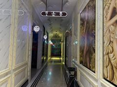 -皇马纯KTV·量贩·聚会(民治店)