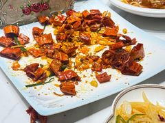 -马尔龙新疆饭店·清真(长青路店)