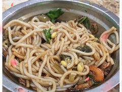 -灵山卢梅燕粉店