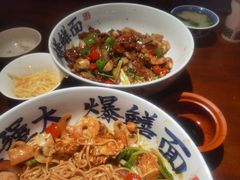-李犟大爆鳝面·手工蟹黄包(湖滨西湖店)
