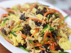 -东北四季饺子王(华山路店)