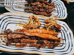 -许哥东北烧烤·铁丳烤串·宫后夹肉(繁花中心店)