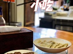 -荣家小吃(紫阳街店)