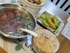 -阿灶卤煮老店·姜母鸭(五店市总店)