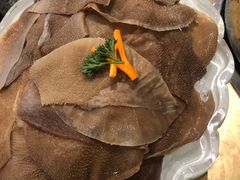 -左庭右院鲜牛肉火锅(金山万达店)