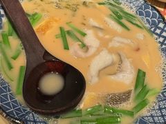 -荣家黄鱼面(前滩太古里店)