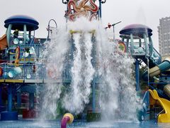 -欢乐水魔方水世界