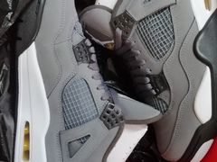 -Air Jordan(世贸天阶店)