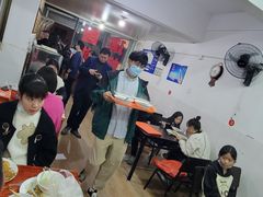 -建国蚵煎蚵面