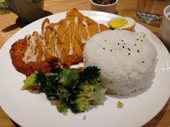 -LO CALCOW卡路力轻食主义餐厅(陆家嘴店)