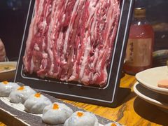 -老牌坊云南鱼豆花火锅(爱建店)