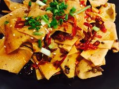 -华仔龙虾(永乐路总店)