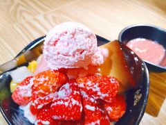 芋见草莓冰沙-鲜芋仙(南开大悦城店)