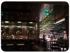 -恰餐厅及酒吧 CHAR Bar & Grill (北京丽都皇冠假日店)