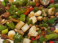 辣椒炒肉带饼-周大厨辣椒炒肉(巨龙路店)