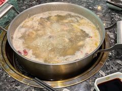 -一席地·本地鸡窝·杭帮鸡火锅(萧山银隆百货店)