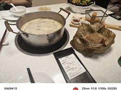 -煲王粤菜餐厅(中侨中心店)