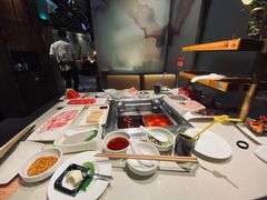-海底捞火锅鲜切牛肉主题店(长寿路店)