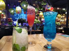 -临界音乐酒馆·小龙虾·江湖菜(华熙LIVE·鱼洞店)
