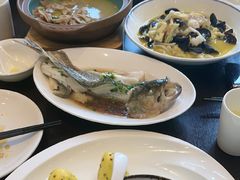 -翠山·映月湖景餐厅(映月湖公园店)