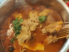 -刘一龙虾(山东路店)