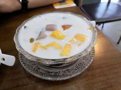 芒果烧仙草-大甜九港式甜品(武林店)